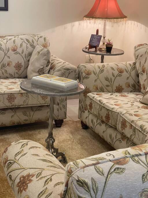 Exquisite And Cozy 2 Bedroom 2 Bath Amman